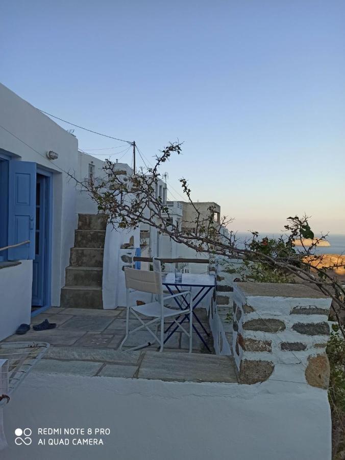 Traditional Stone House With Breathtaking View Serifos Town Exterior photo